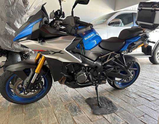 SUZUKI GSX-S1000GX ABS SUZUKI GSX-S1000GX ABS